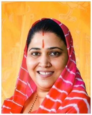 Ritu Banawat Biography.jpg