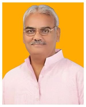 Madan Dilawar Biography.jpg