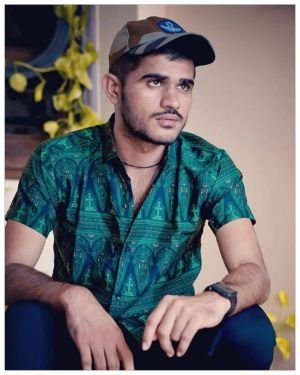 Rocky Marwadi Biography.jpg