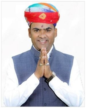 Chandrabhan Singh Aakya Biography.jpg