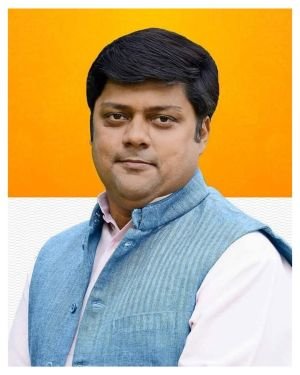 Dushyant Singh Biography.jpg